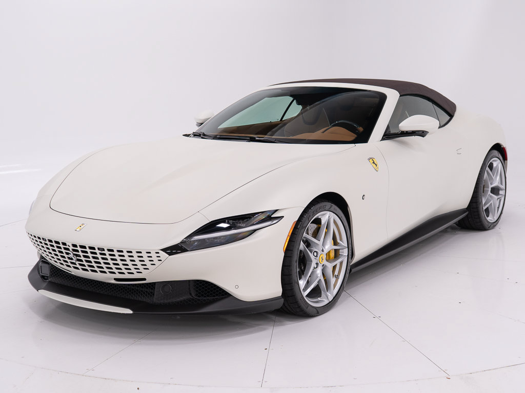 Used 2025 Ferrari Roma Spider RWD image 10