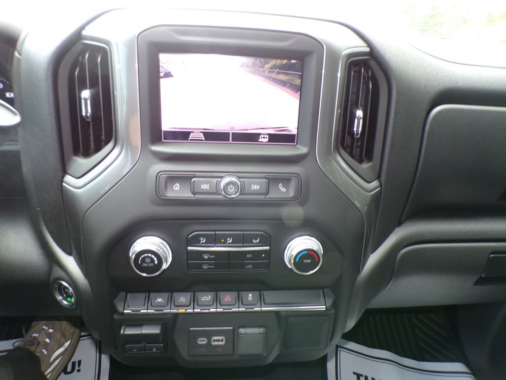 Used 2024 GMC Sierra 1500 Pro w/ Pro Value Package AWD/4WD image 26