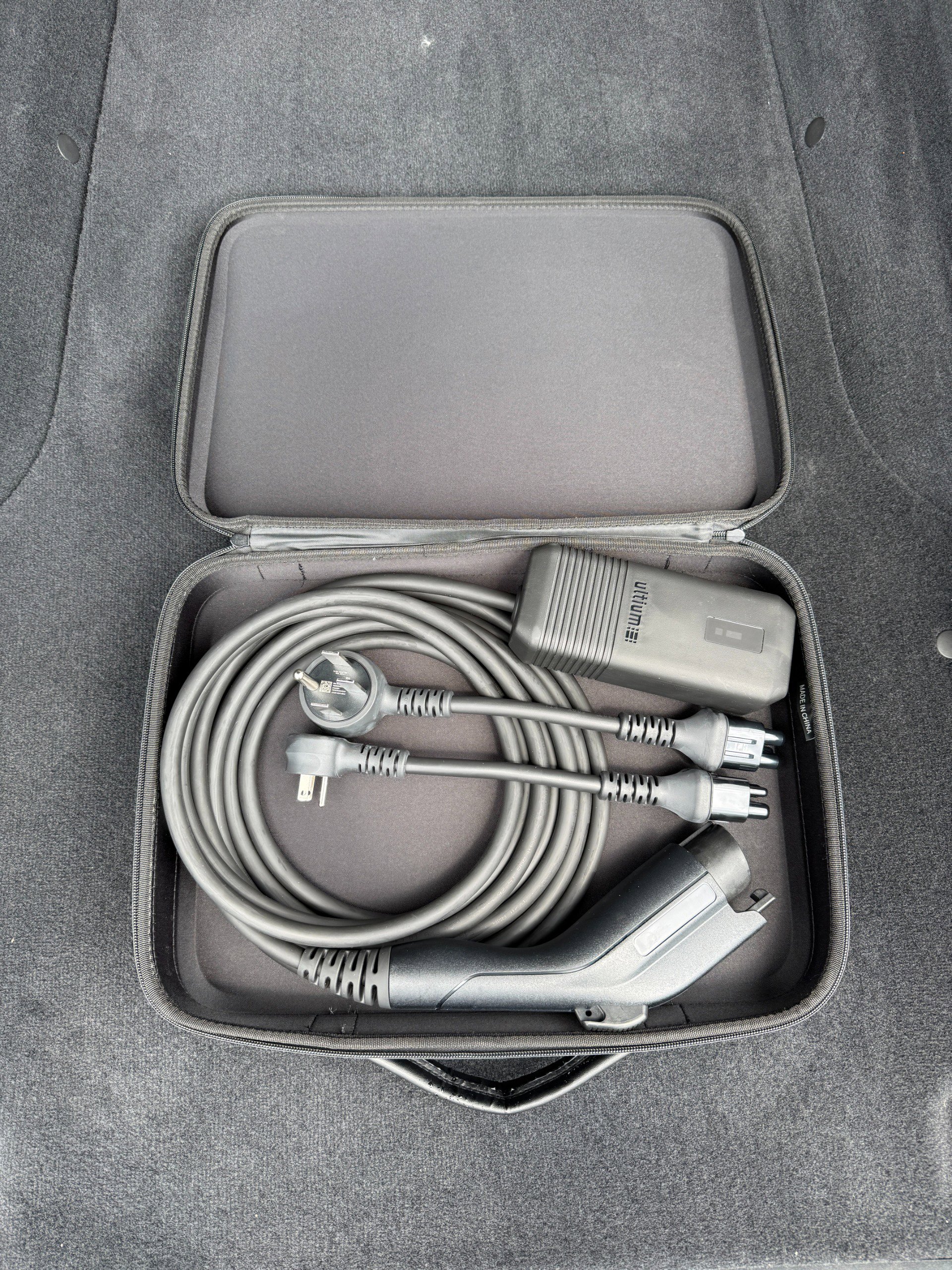 Used 2025 Cadillac Escalade IQ Sport 2 image 48