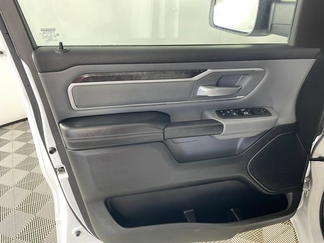Used 2022 RAM 1500 Big Horn AWD/4WD image 14