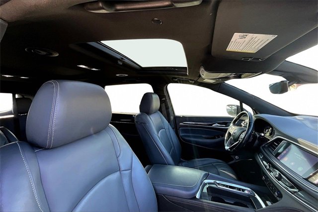 Used 2023 Buick Enclave Premium w/ Experience Buick Package image 28