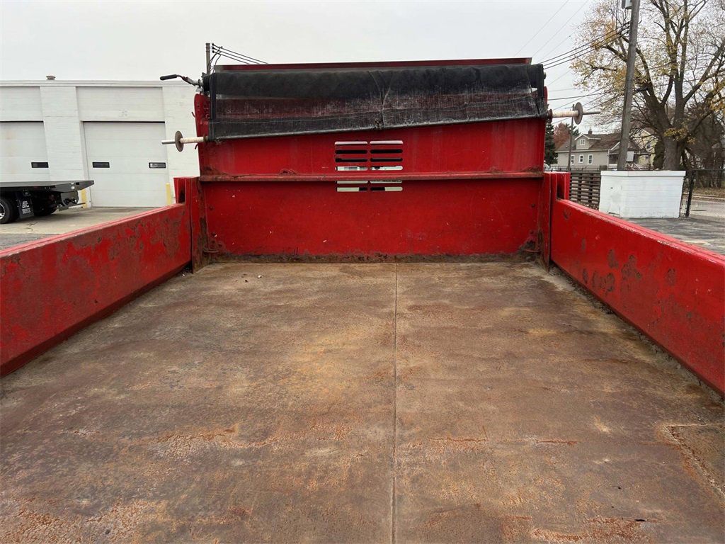 Used 2017 Ford F550 4x4 Regular Cab Super Duty image 14