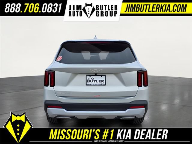 New 2026 Kia Sorento LX FWD image 19