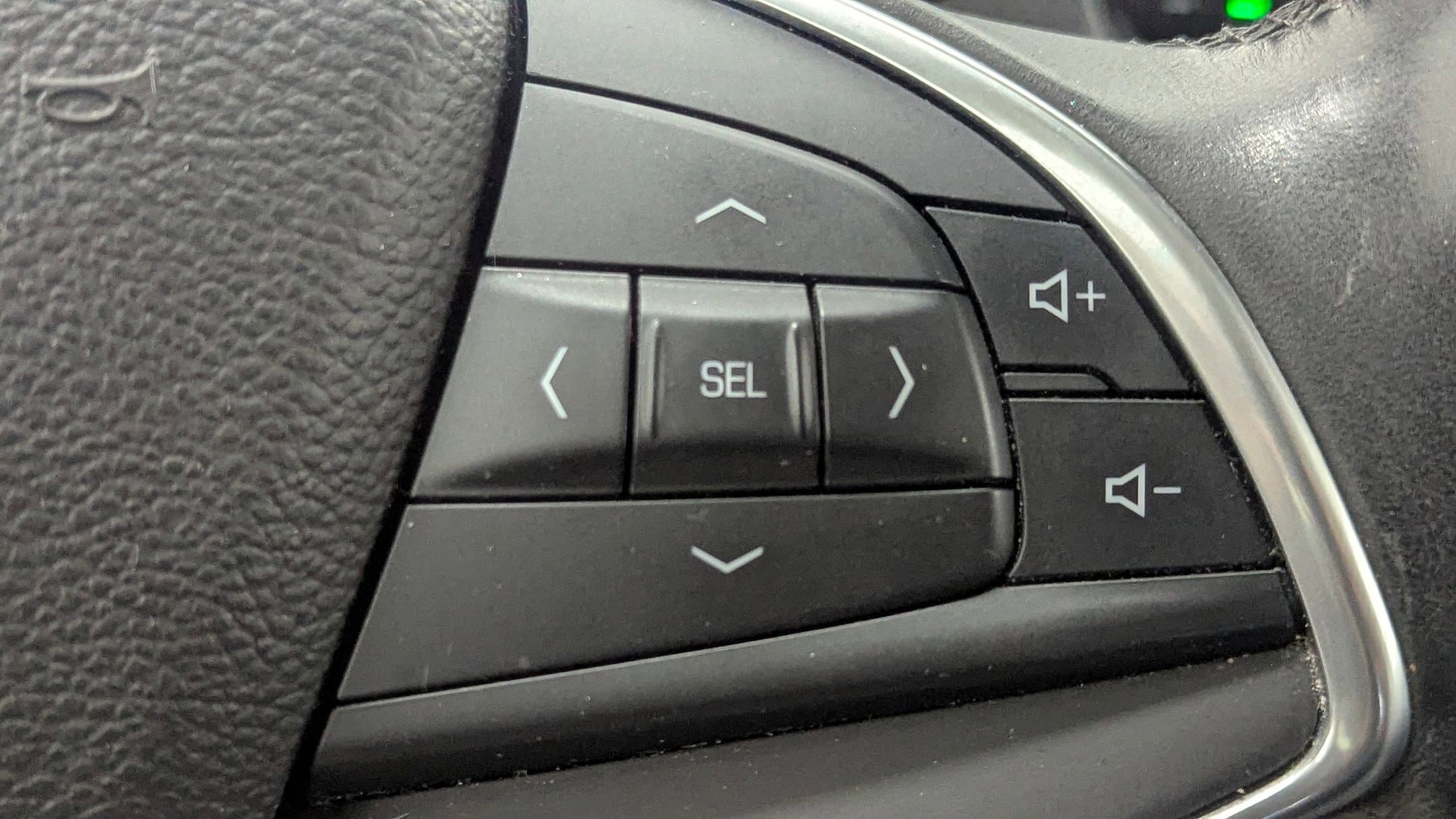 Used 2017 Cadillac XT5 Luxury w/ Driver Awareness Package image 26