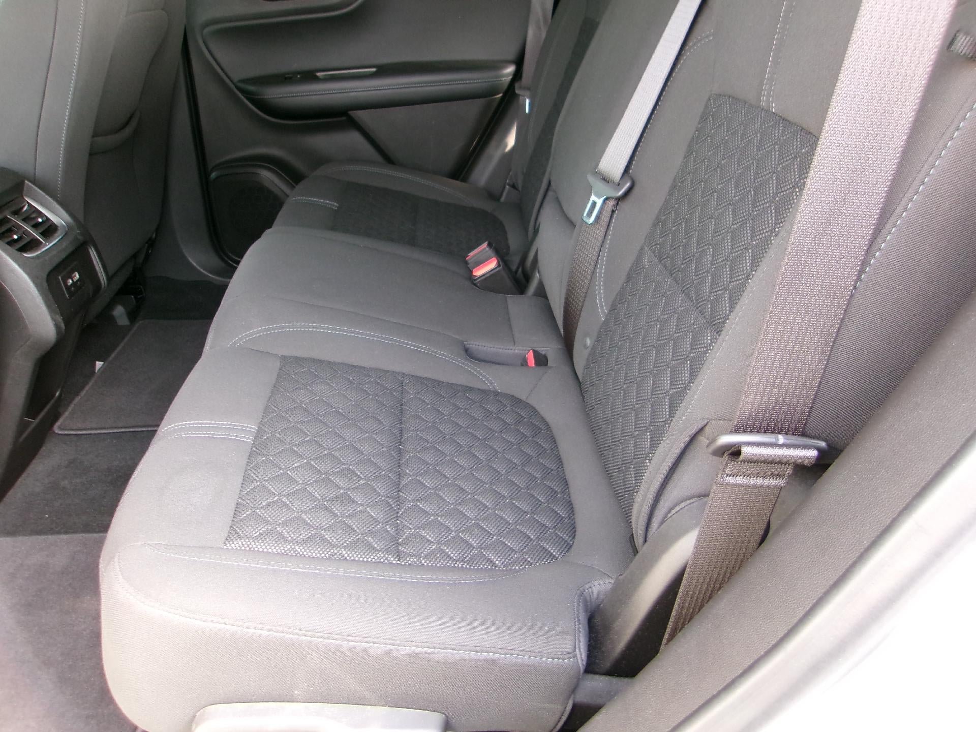 Used 2021 Chevrolet Blazer LT w/ Redline Edition FWD image 9