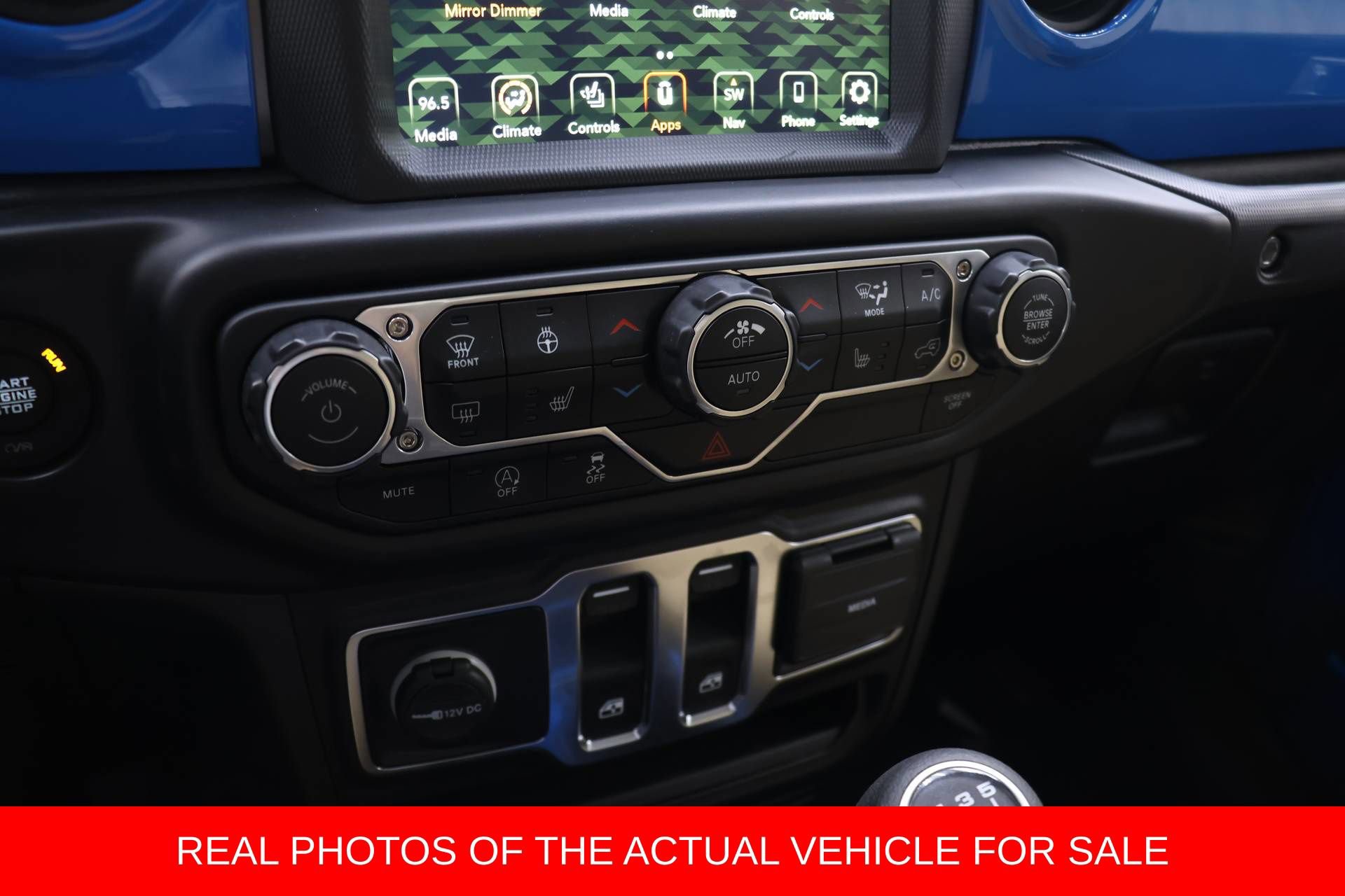 Used 2023 Jeep Wrangler Sport AWD/4WD image 7