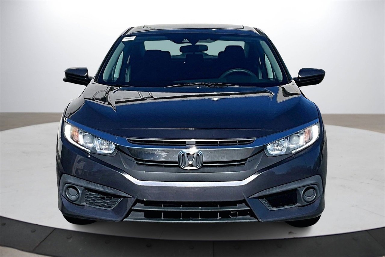 Used 2017 Honda Civic EX image 3