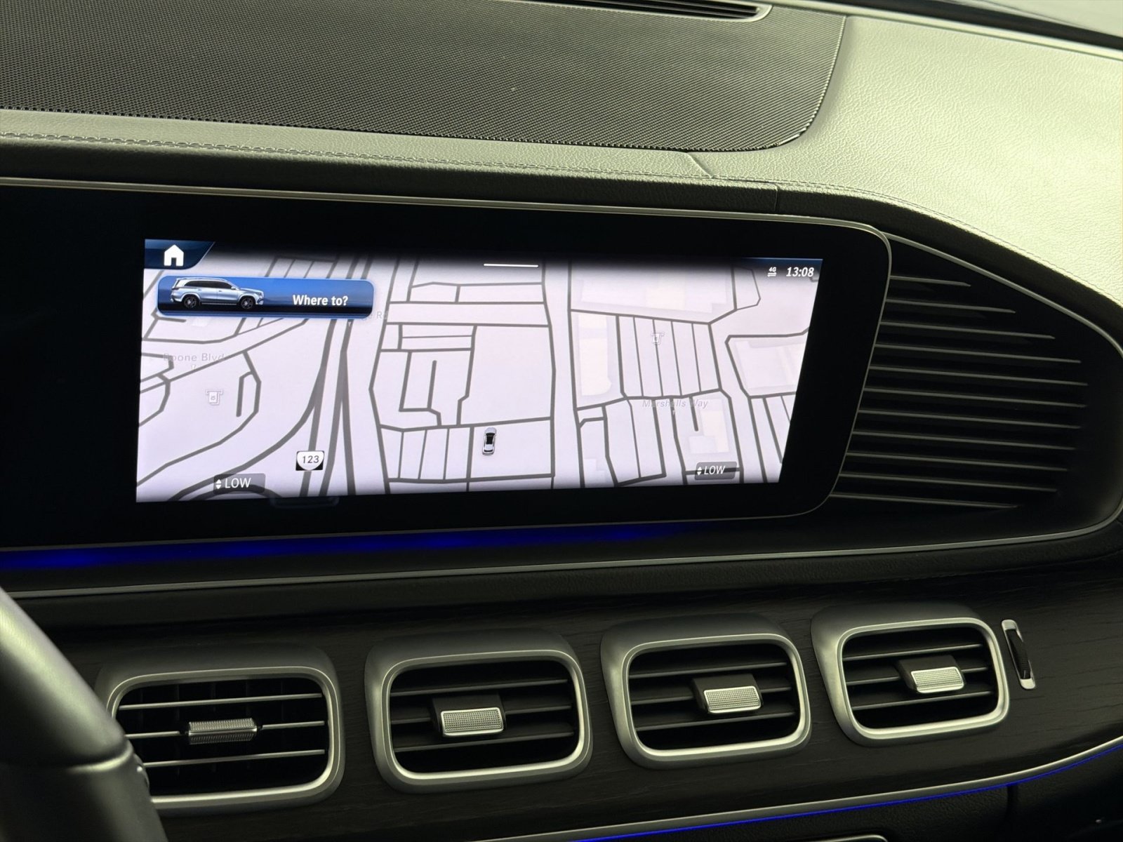 Used 2025 Mercedes-Benz GLS 450 4MATIC image 20