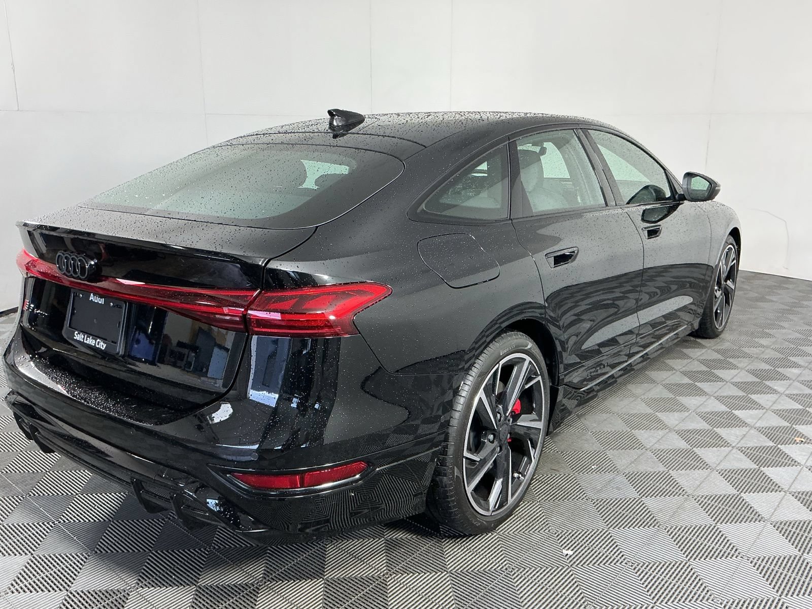 New 2027 Audi S6 e-tron Prestige AWD/4WD image 8