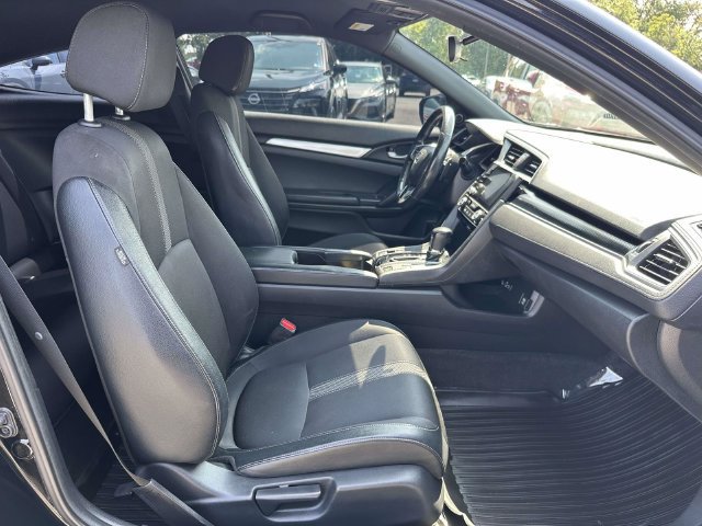 Used 2019 Honda Civic Sport image 9