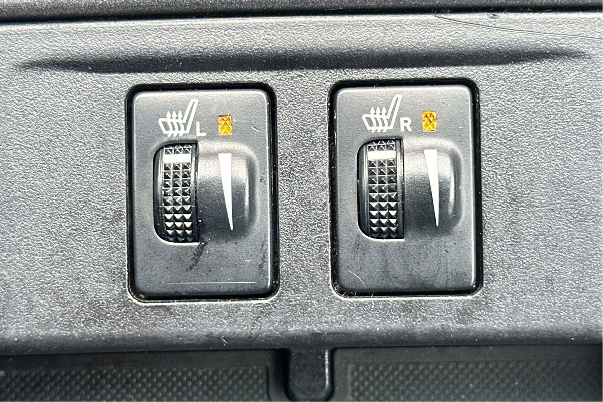 Used 2017 Toyota Camry XLE image 37