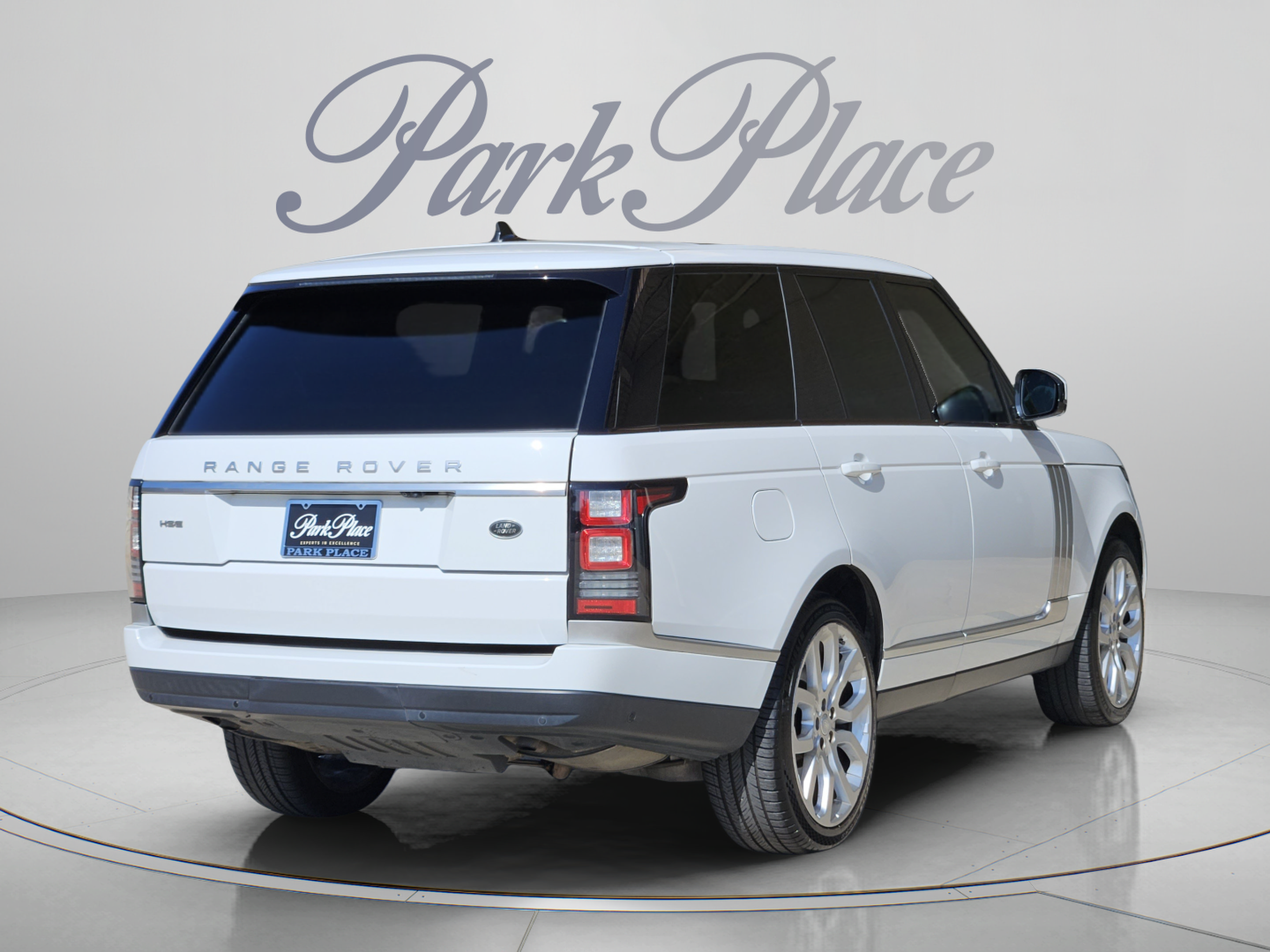Used 2016 Land Rover Range Rover HSE AWD/4WD image 6