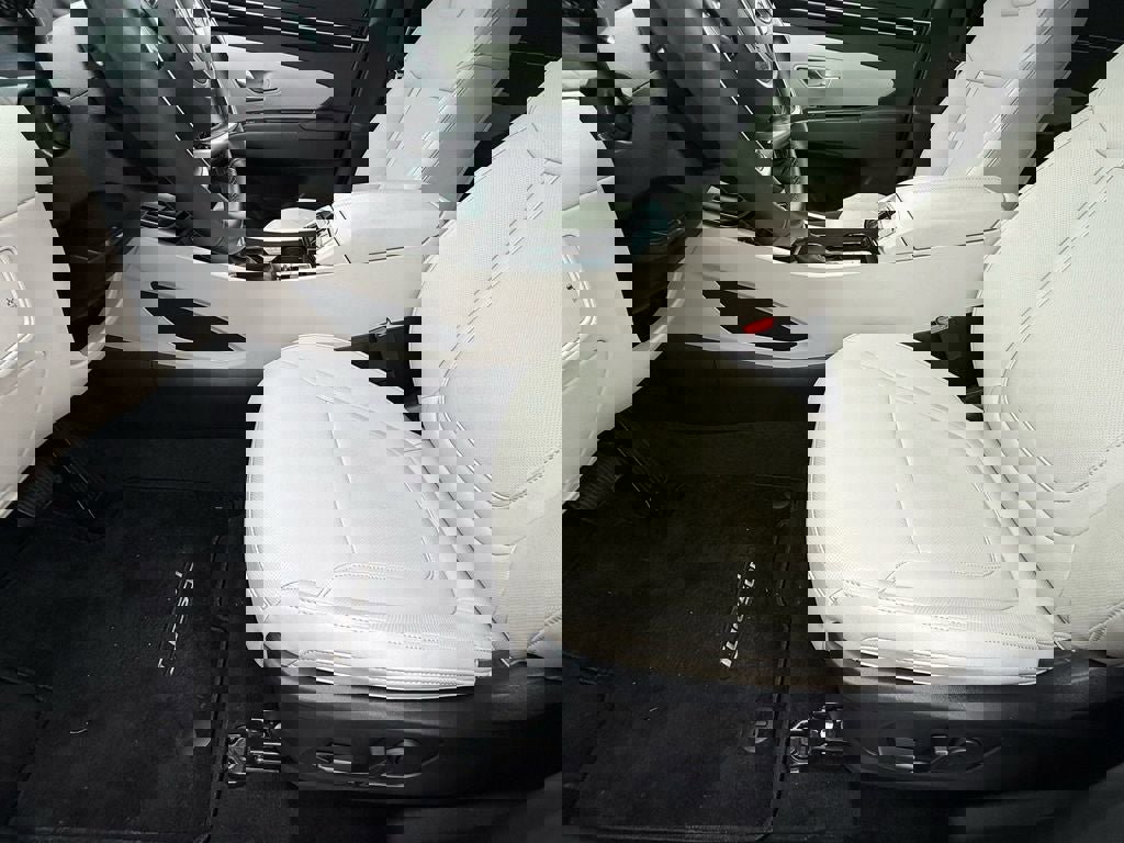 Used 2024 Hyundai Tucson SEL w/ Convenience Package image 12