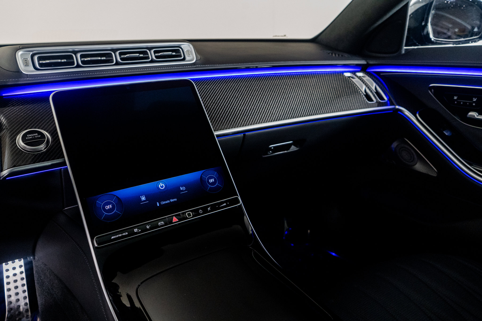 Used 2025 Mercedes-Benz S 63 AMG S w/ AMG Night Package image 42