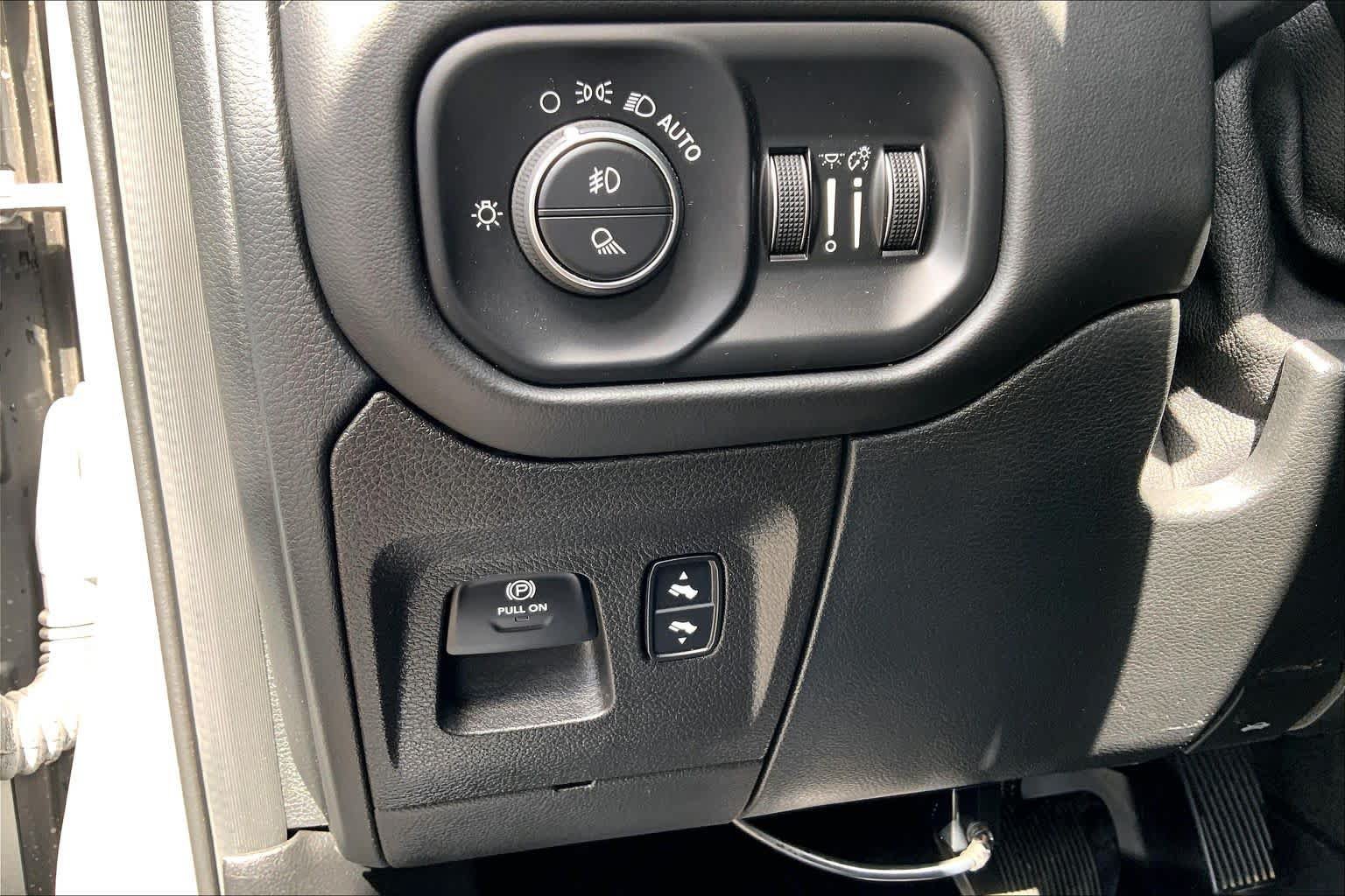 Used 2021 RAM 1500 TRX w/ TRX Level 2 Equipment Group AWD/4WD image 33