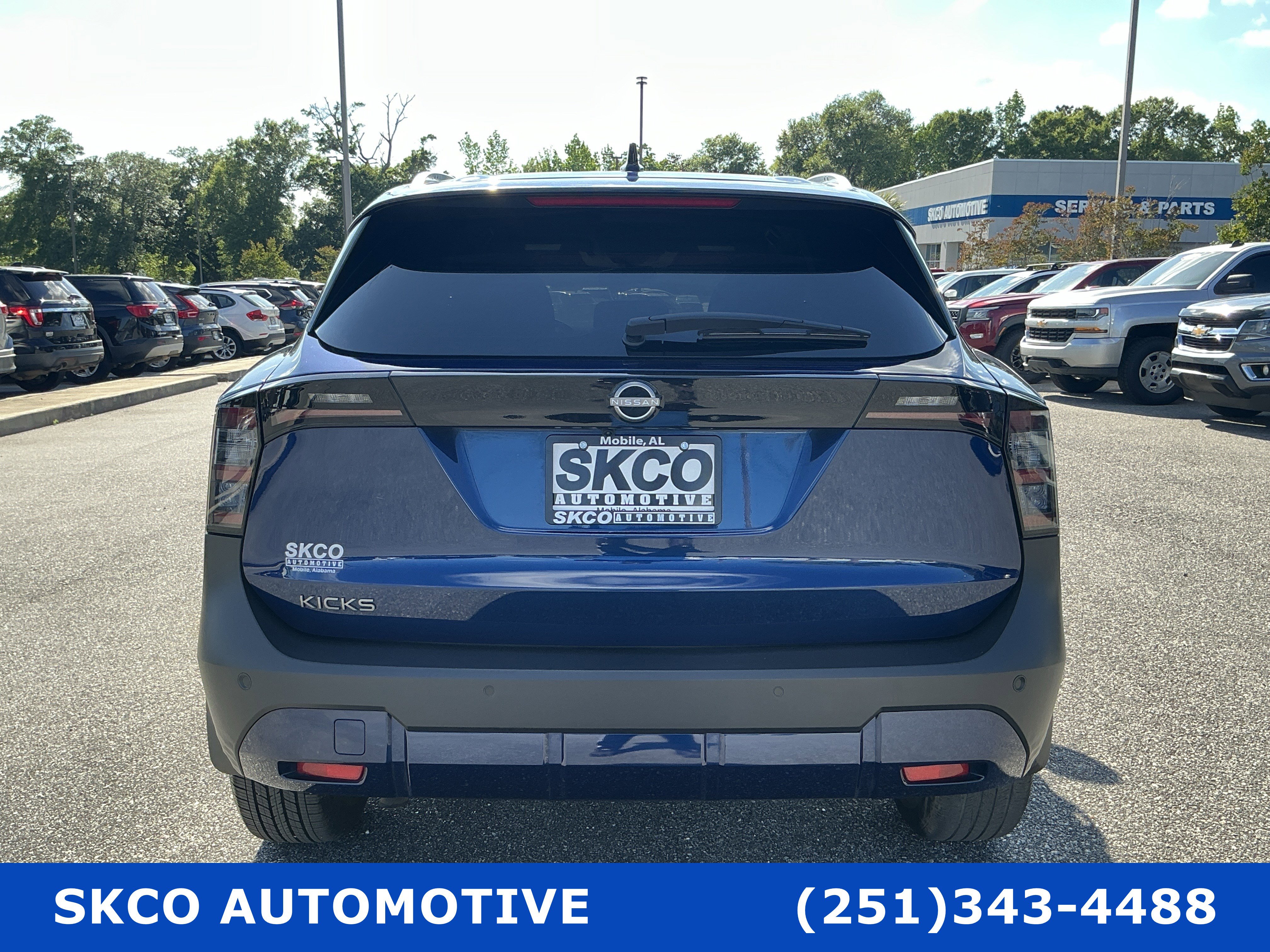 Used 2026 Nissan Kicks SV image 4