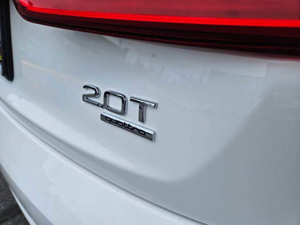 Used 2015 Audi Q3 2.0T Prestige AWD/4WD image 10