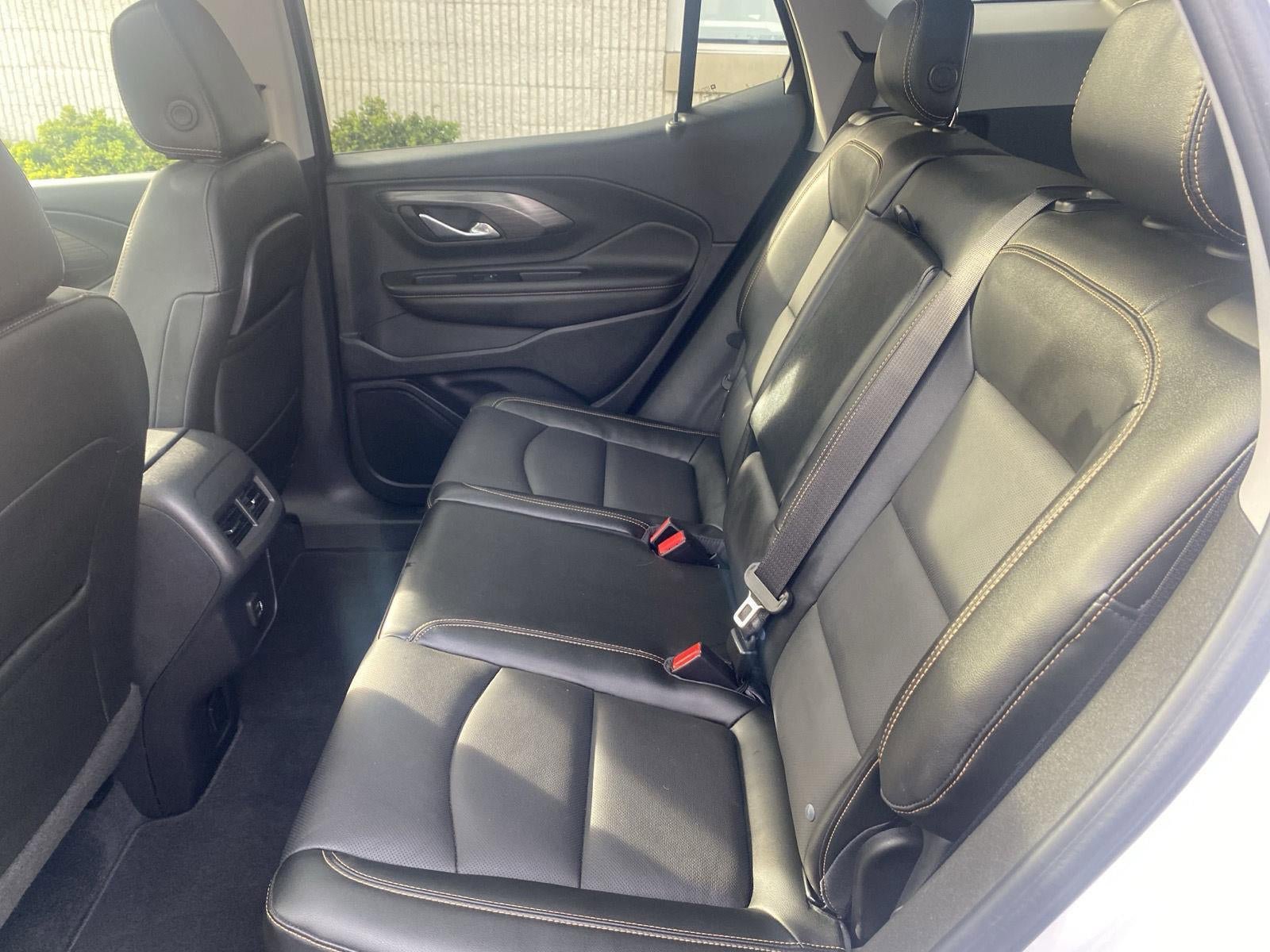 Used 2020 GMC Terrain SLT w/ Preferred Package AWD/4WD image 14