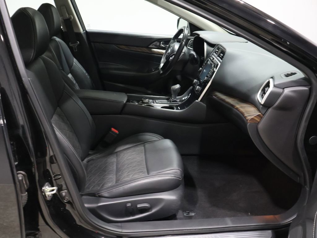 Used 2016 Nissan Maxima Platinum image 23