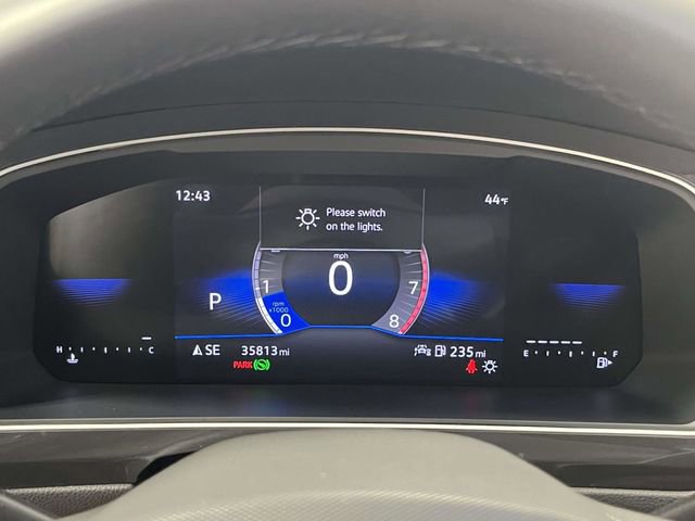 Used 2024 Volkswagen Tiguan Wolfsburg Edition image 30