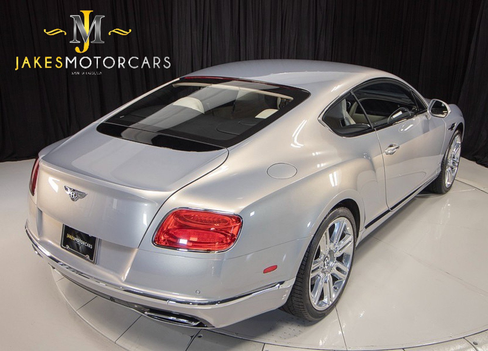 Used 2017 Bentley Continental GT image 11