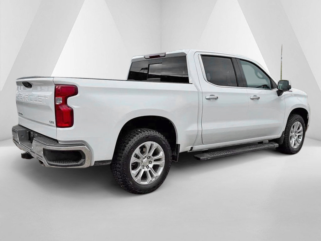 Used 2024 Chevrolet Silverado 1500 LTZ w/ LTZ Convenience Package II AWD/4WD image 7