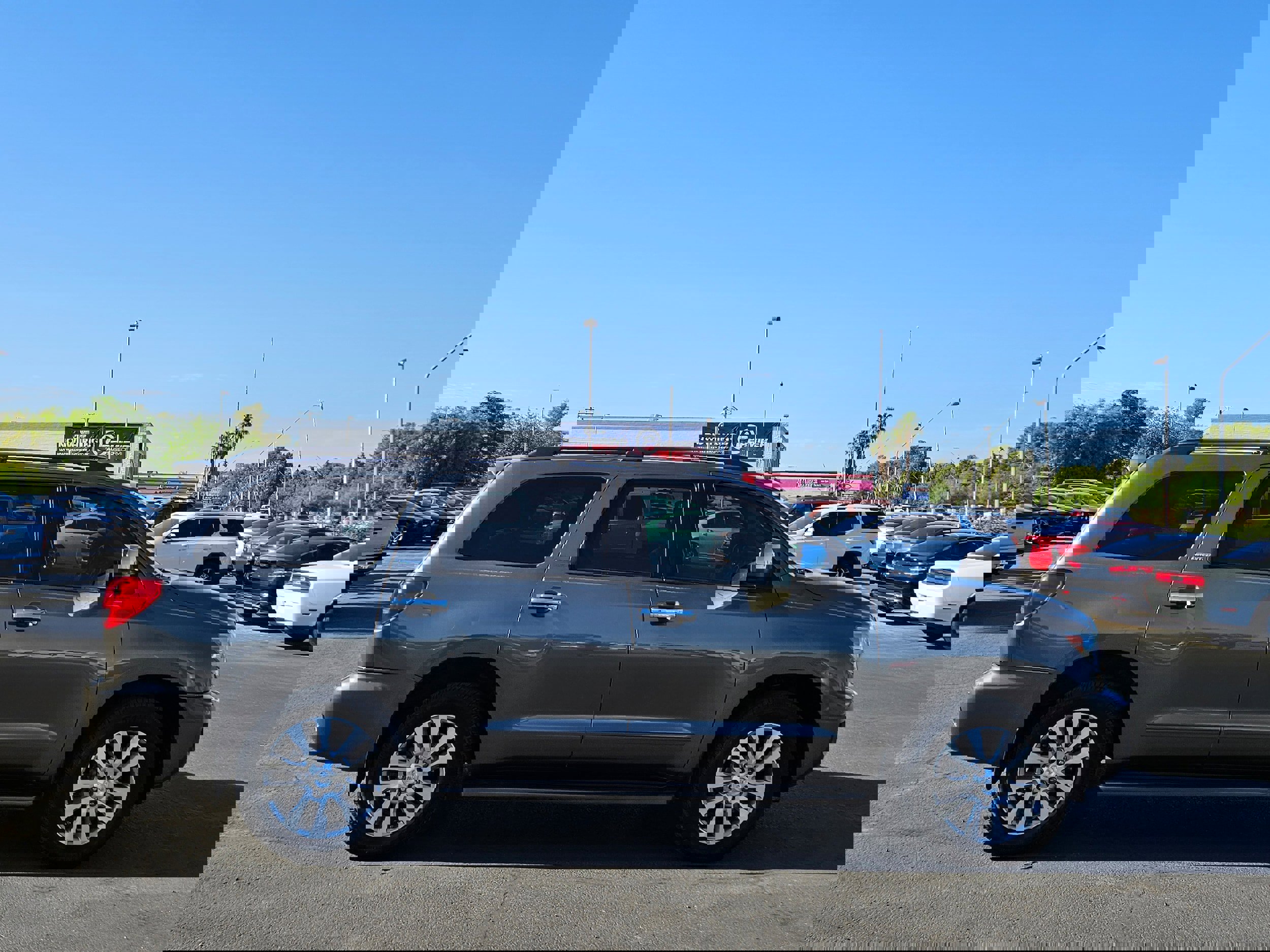Used 2008 Toyota Sequoia Limited image 6