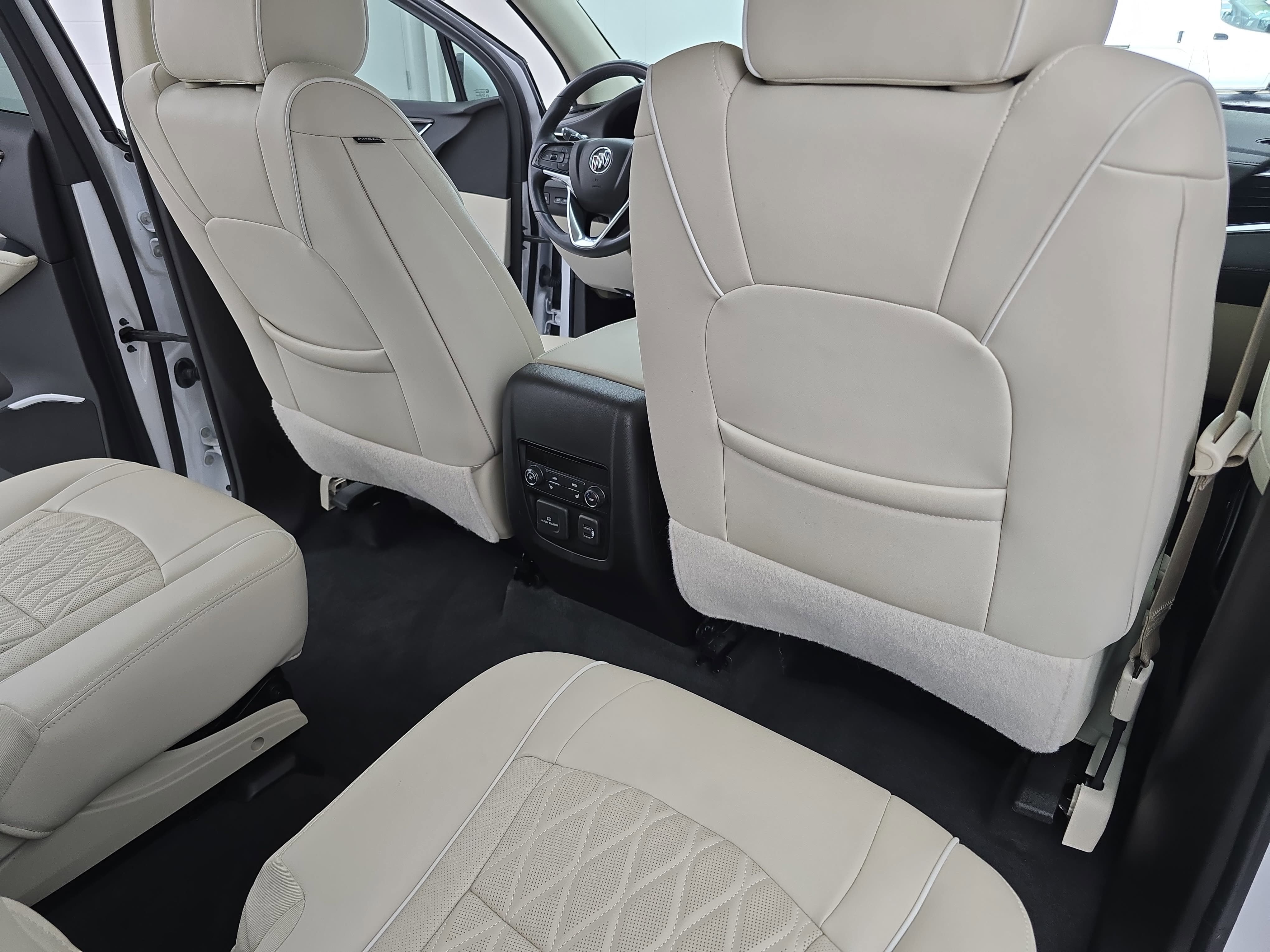 Used 2024 Buick Enclave Avenir w/ Avenir Technology Package FWD image 11