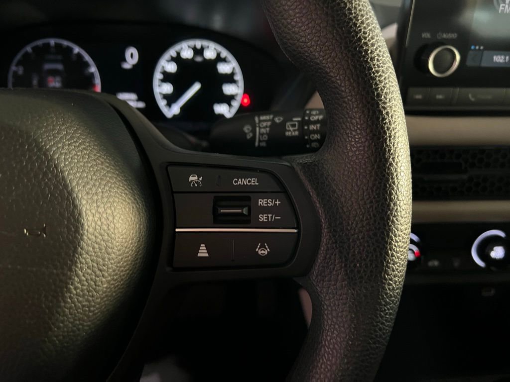 Used 2023 Honda HR-V LX image 20