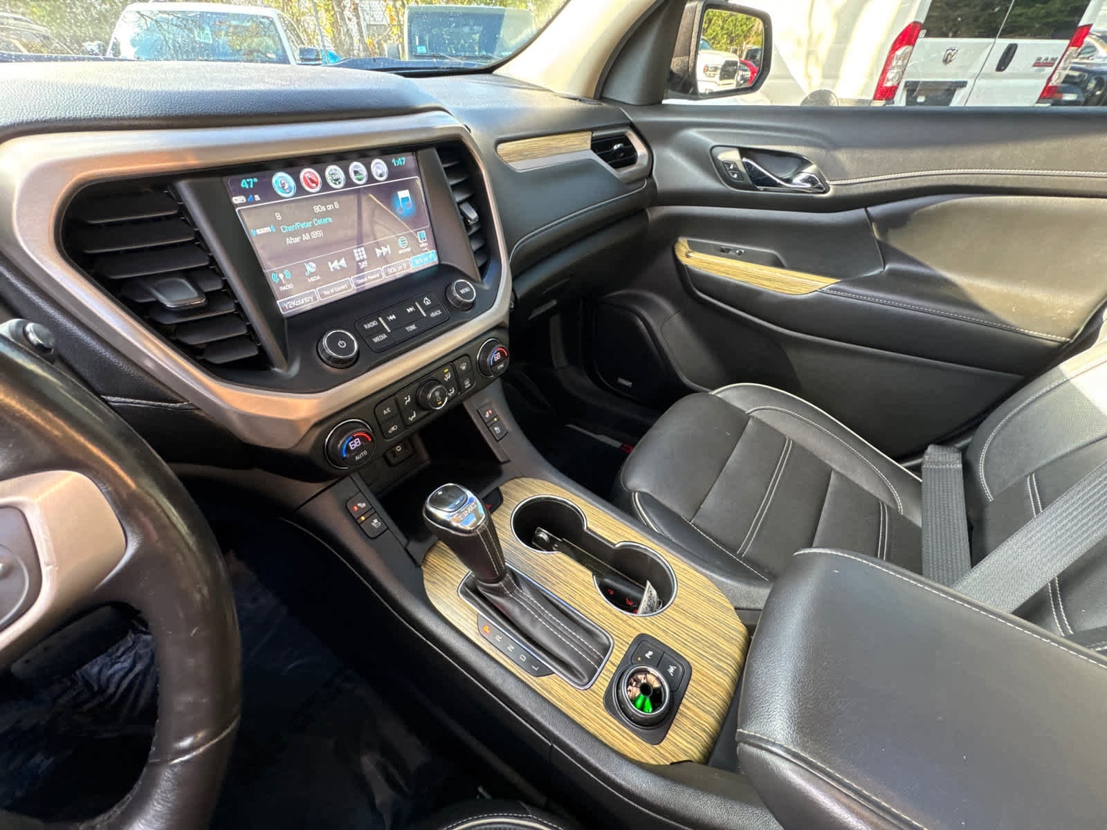 Used 2019 GMC Acadia Denali w/ Technology Package image 26