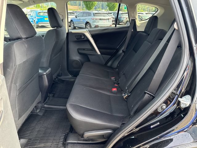 Used 2013 Toyota RAV4 XLE AWD/4WD image 16