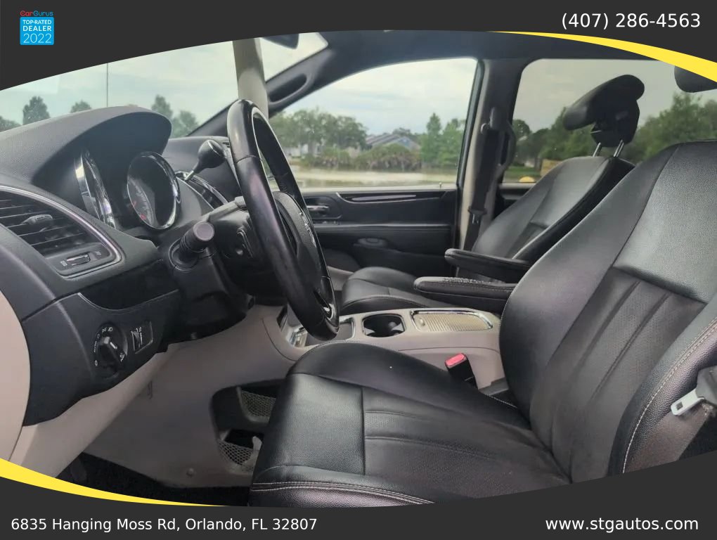 Used 2020 Dodge Grand Caravan SXT FWD image 12