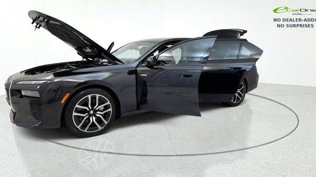 Used 2026 BMW 740i xDrive AWD/4WD image 18