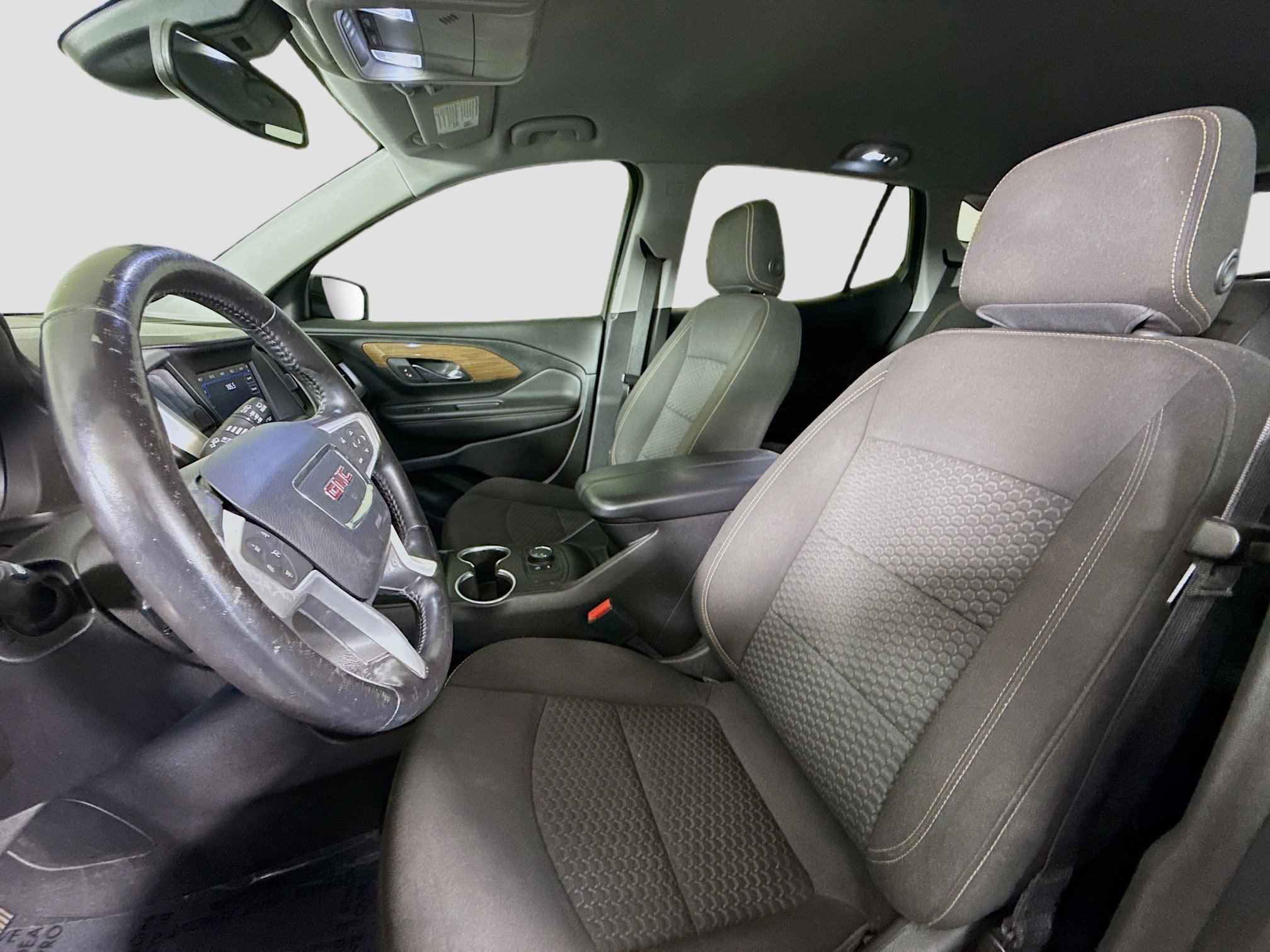 Used 2020 GMC Terrain SLE image 22