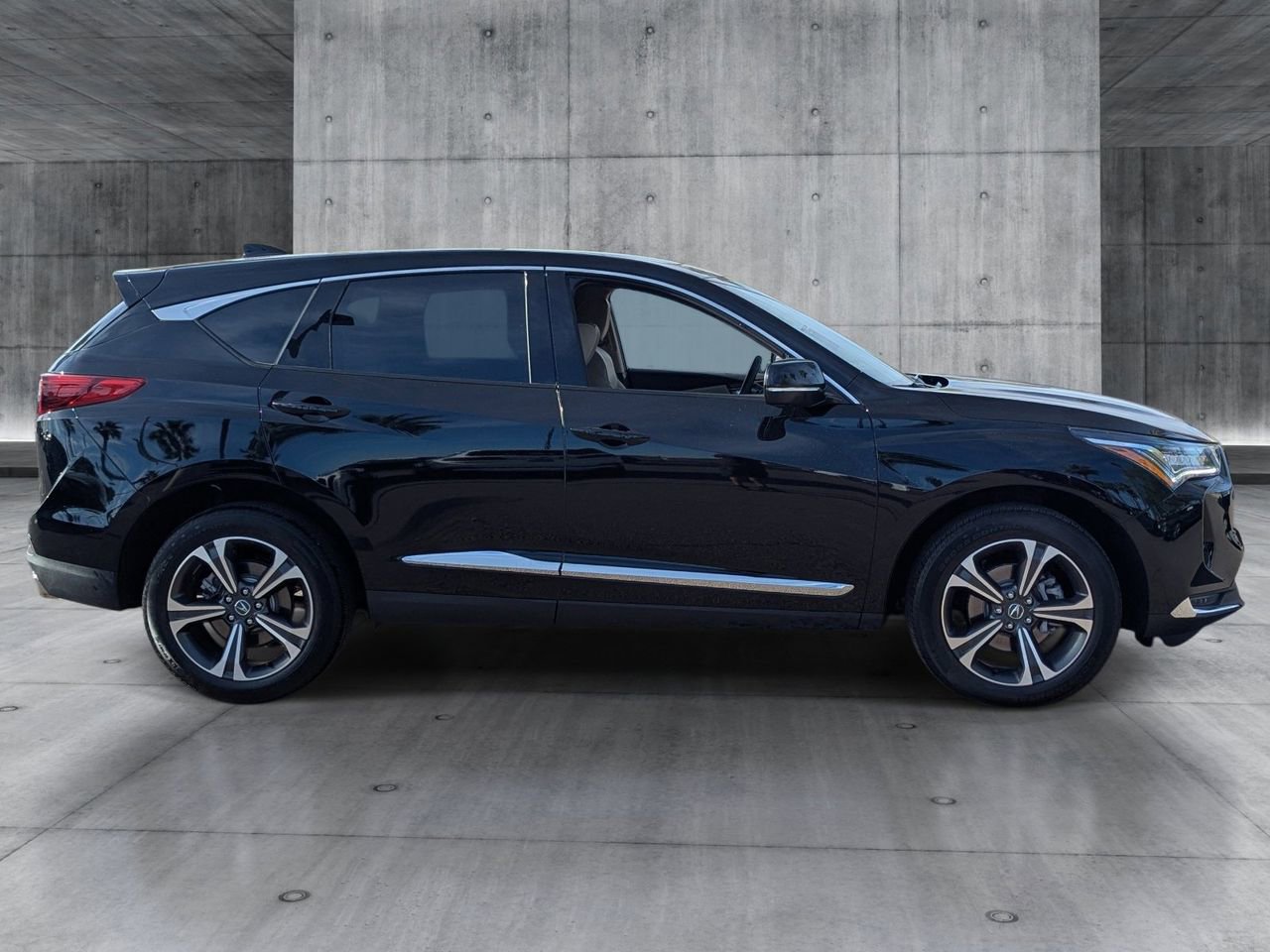 Certified 2024 Acura RDX SH-AWD w/ Advance Package image 6