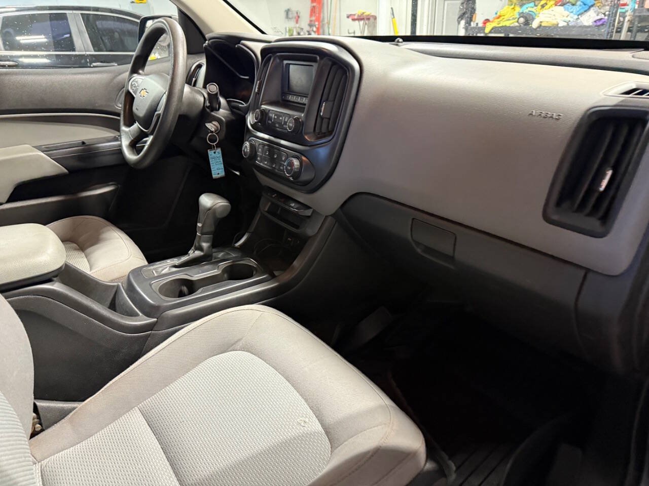 Used 2015 Chevrolet Colorado W/T w/ WT Convenience Package RWD image 13
