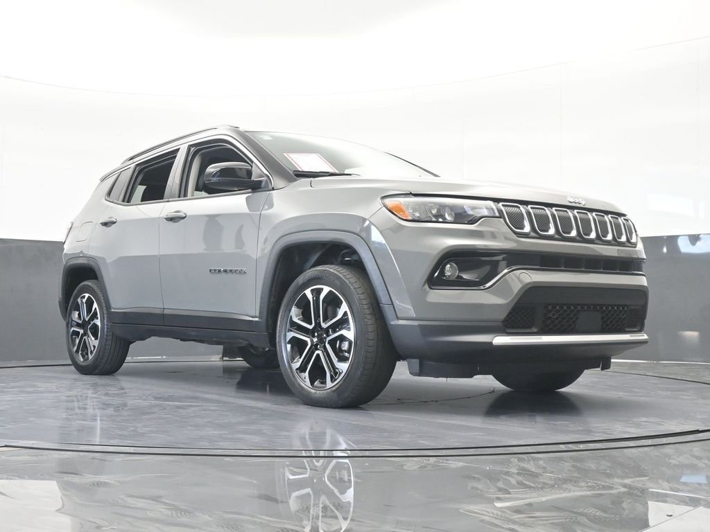 Used 2022 Jeep Compass Limited image 62