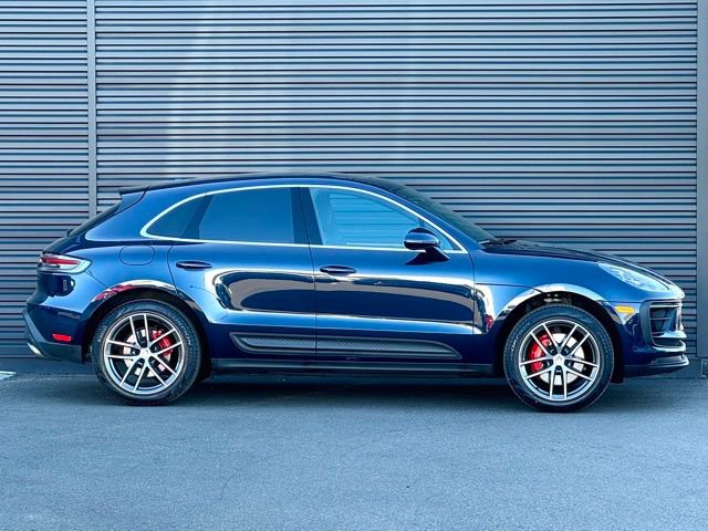Used 2022 Porsche Macan S AWD/4WD image 8
