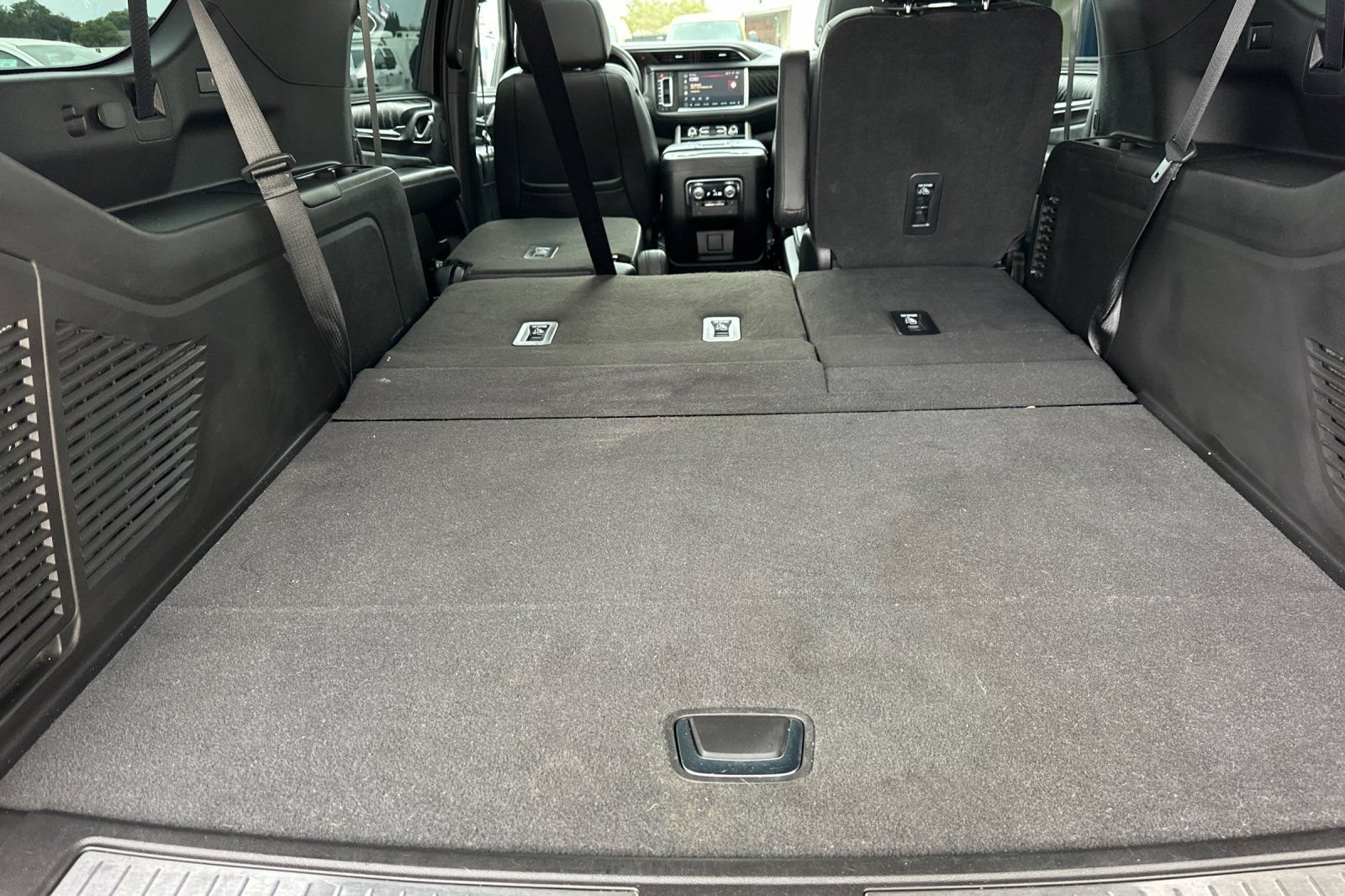 Certified 2023 GMC Yukon XL Denali w/ Max Trailering Package AWD/4WD image 18