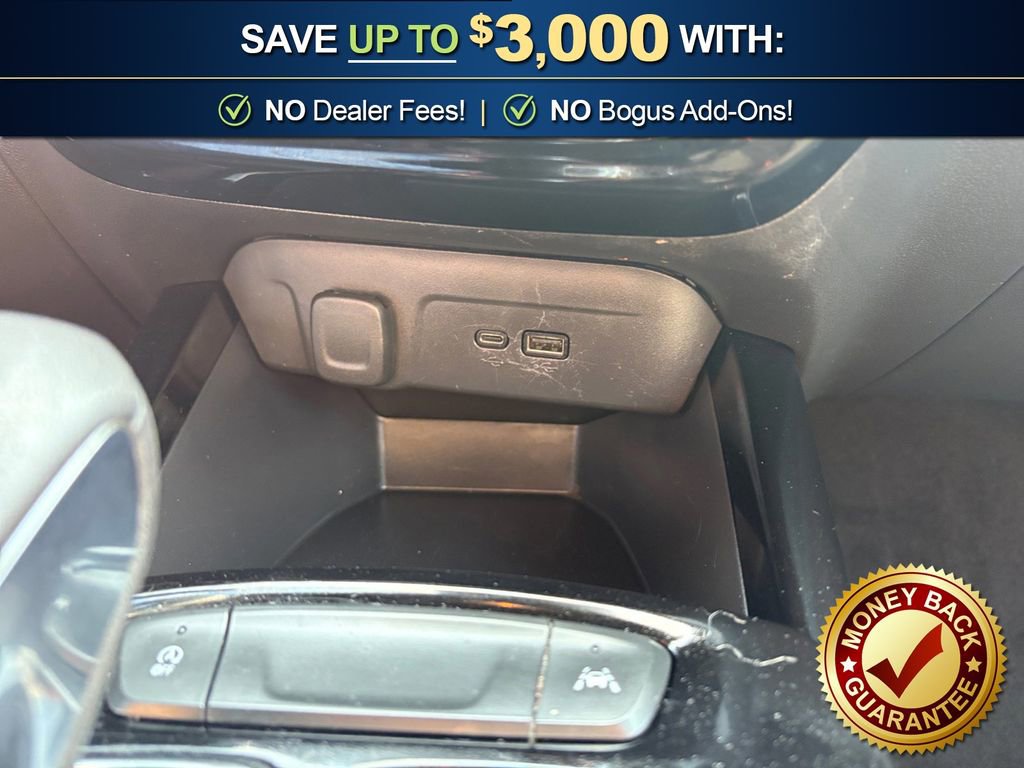 Used 2025 Chevrolet Trax RS w/ Driver Confidence Package image 28