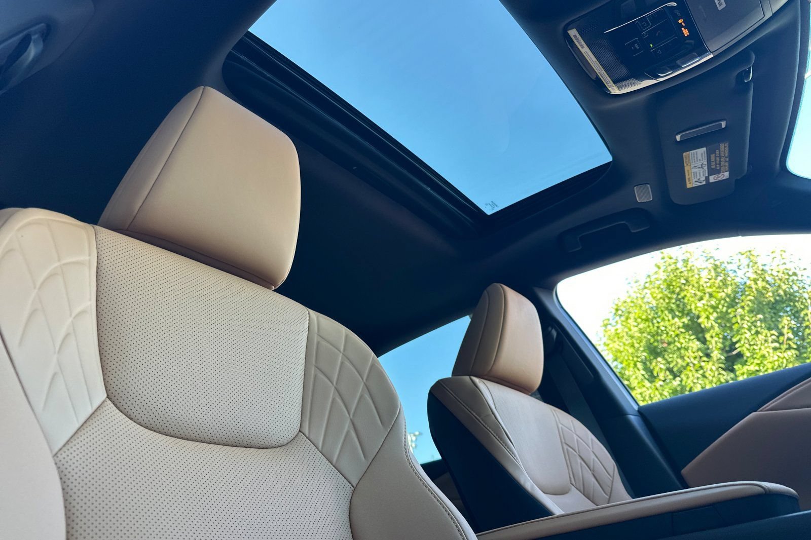 New 2026 Lexus RX 350 FWD image 14