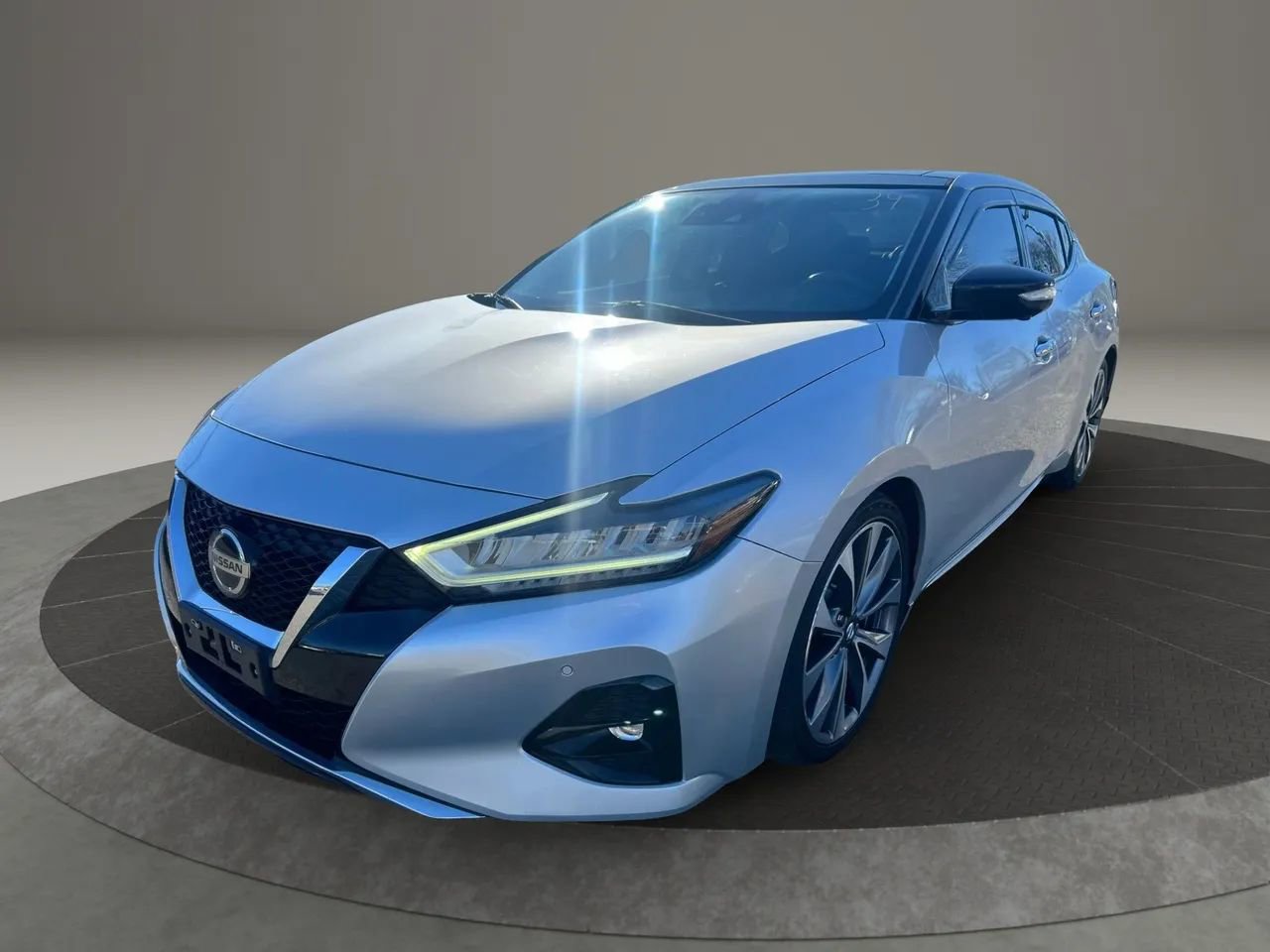 Used 2019 Nissan Maxima Platinum w/ Illumination Package image 1