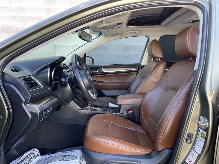 Used 2019 Subaru Outback 3.6R Touring w/ Popular Package #3A AWD/4WD image 13