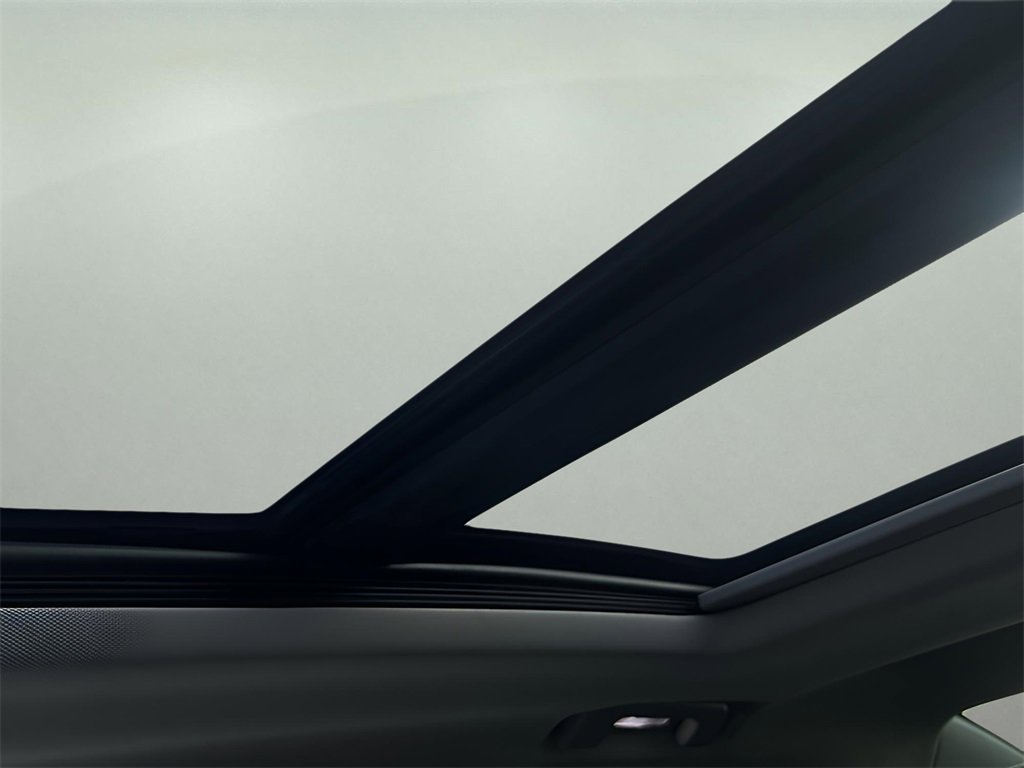 Used 2017 Cadillac XTS Premium Luxury image 22