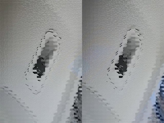 New 2026 Volkswagen Atlas SE image 17