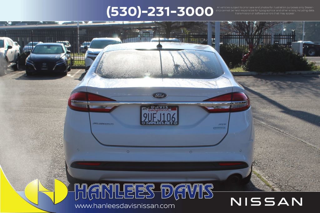 Used 2018 Ford Fusion SE w/ Fusion SE Technology Package image 8