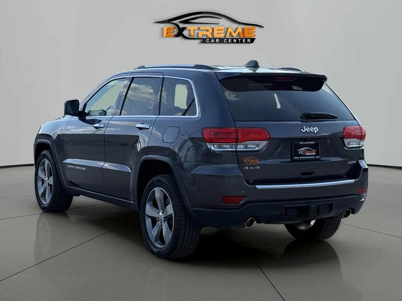 Used 2014 Jeep Grand Cherokee Limited w/ Trailer Tow Group IV AWD/4WD image 4