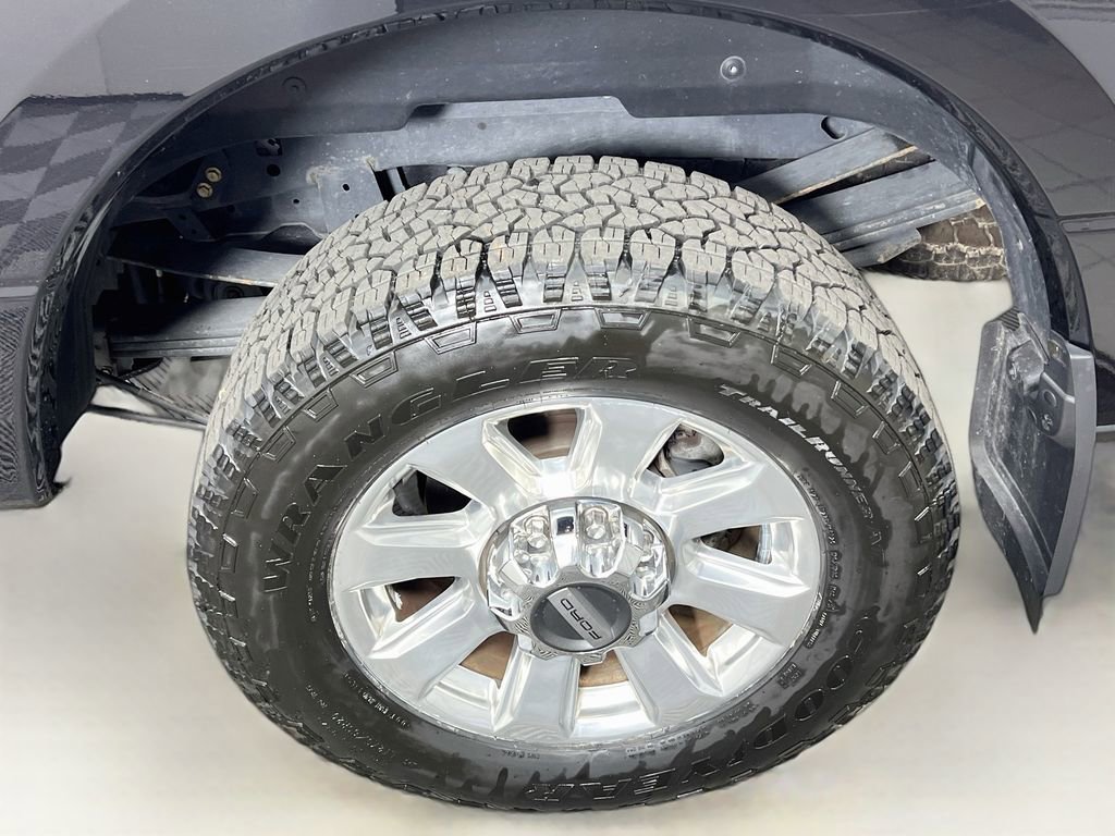 Used 2020 Ford F350 Platinum AWD/4WD image 27