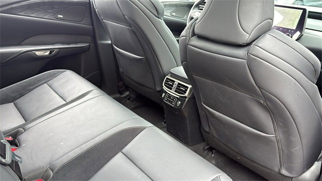 Used 2024 Lexus RX 500h F Sport image 19