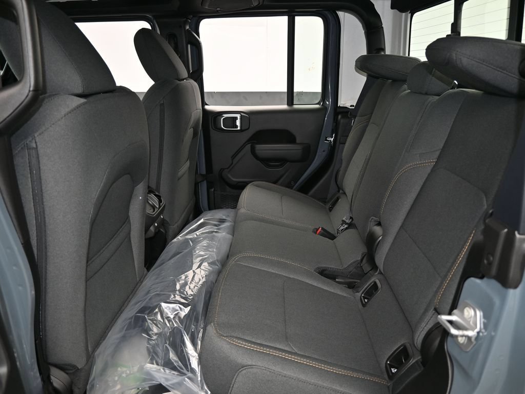 New 2026 Jeep Gladiator Sport AWD/4WD image 28